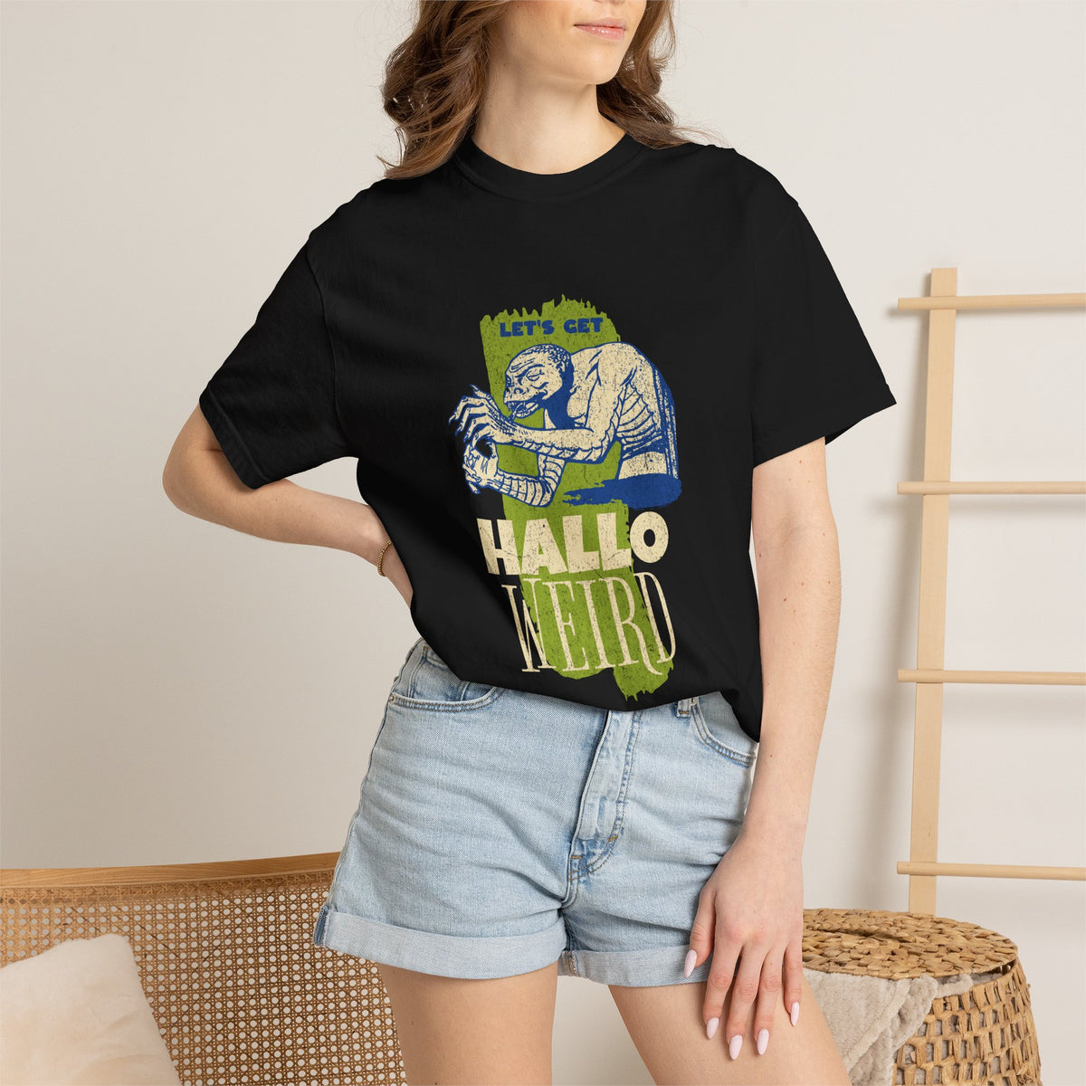 Hallo-Weird mummy Halloween shirt, additional view